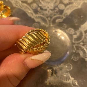 Vintage gold earrings